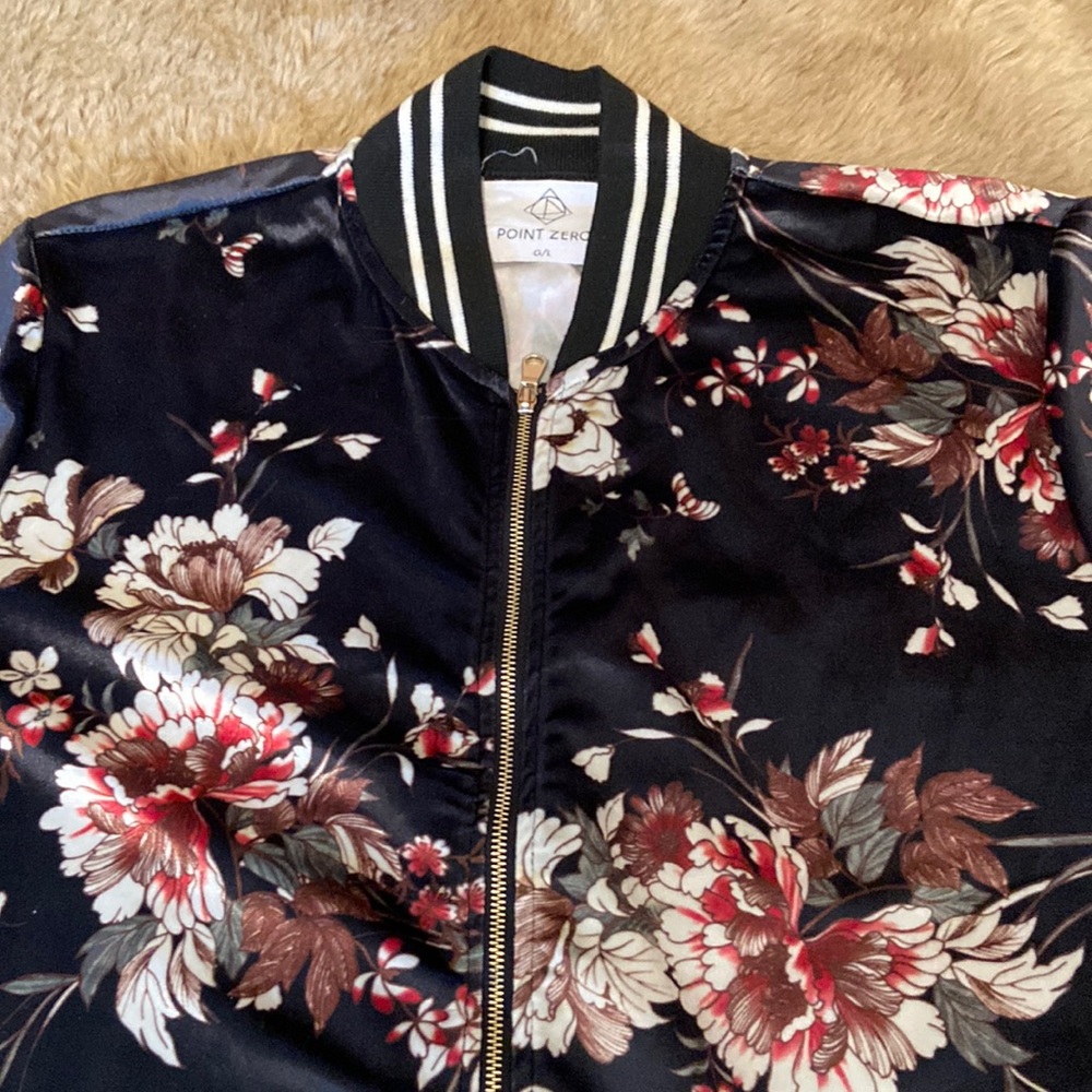 Point Zéro floral velur bomber jacket